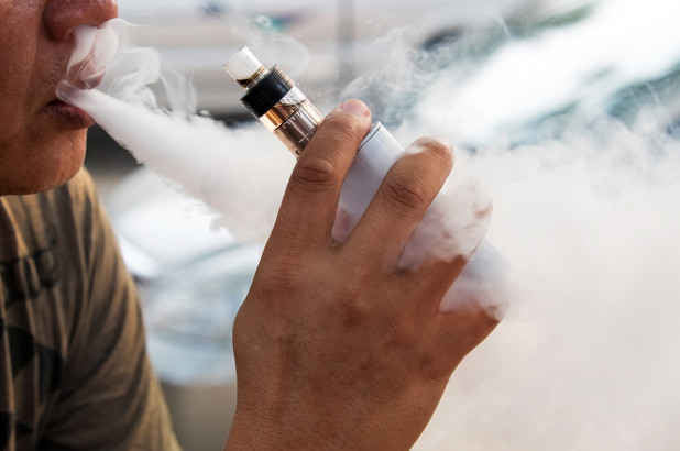 Alabama Man Becomes 17th Victim to Die from Vape-Related Illness